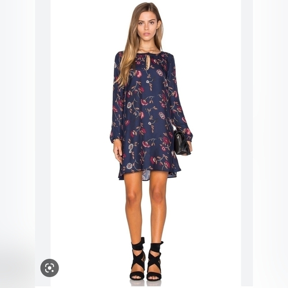 Cupcakes and Cashmere Sz X Small Hazel Dress In Gypsy Soul Blue Mini Swing Dress - Picture 1 of 13